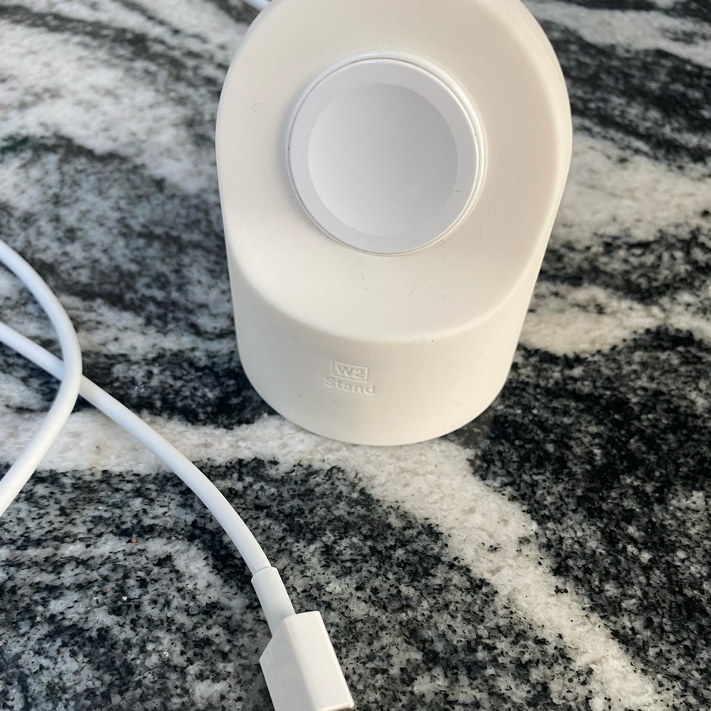 Apple Watch bundle - Picture 5 of 9